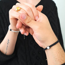 Cargar imagen en el visor de la galería, Pulseras de la distancia Macrame