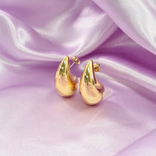 Cargar imagen en el visor de la galería, Aretes Iconic Drop Gold
