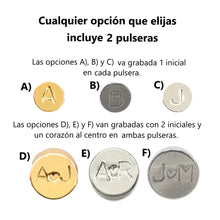 Cargar imagen en el visor de la galería, Set de 2 Pulseras Hilo Rojo con Iniciales
